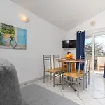 Daire Biserka Trogir