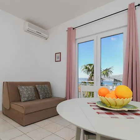 Appartement Biserka *