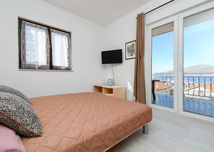 Biserka Appartement Trogir